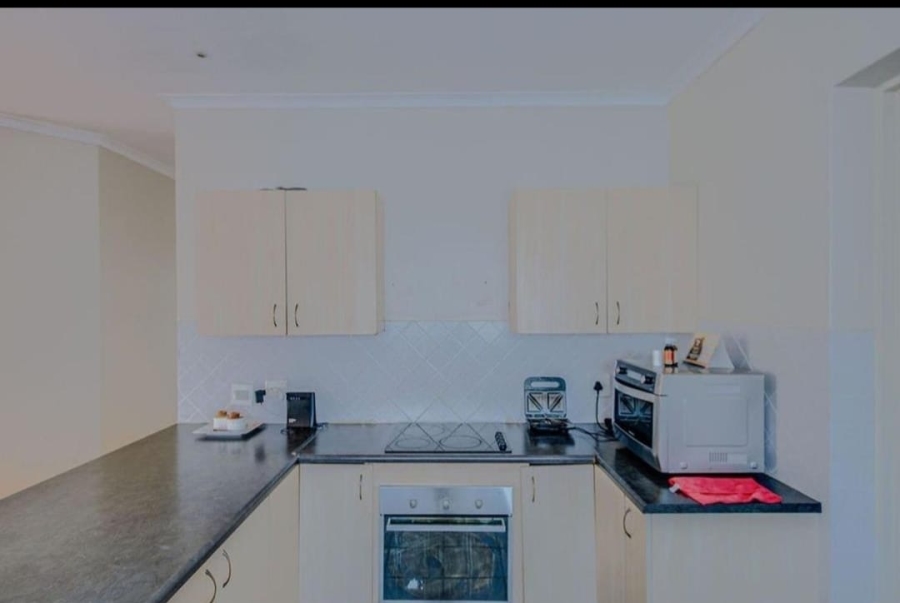 5 Bedroom Property for Sale in Overbaakens Eastern Cape